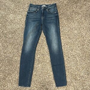 Good American Good Legs High Waist Raw Hem Skinny Jeans